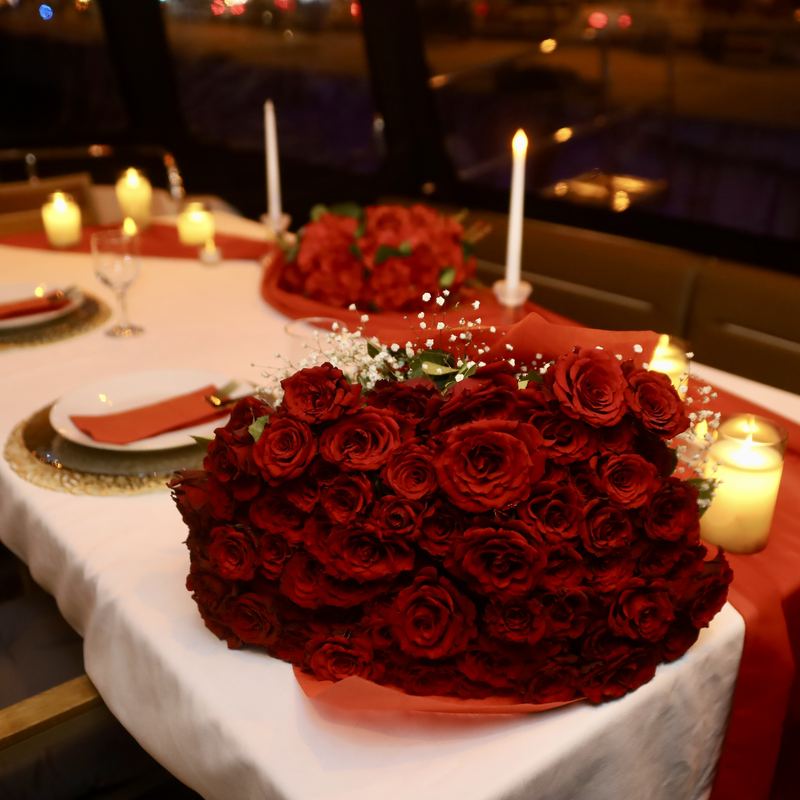 Table set with roses and candles